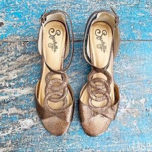 Seychelles Wedge Sandal Size 10